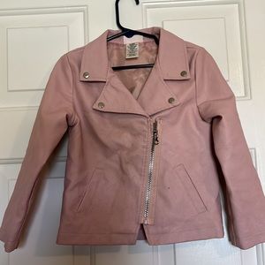 Little Lass size 5T Moto leather zipper jacket with pockets good used condition